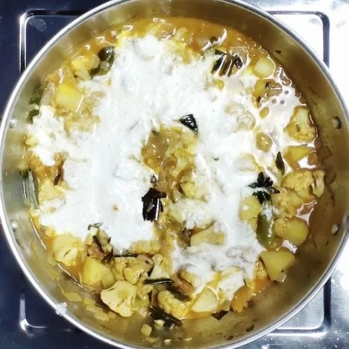 cauliflower curry recipe