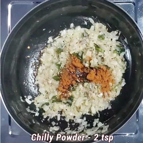 udachuvita Muttai kulambu