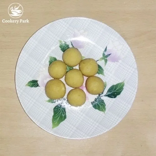 Moong dal laddu recipe